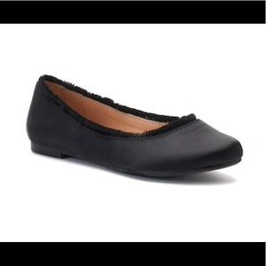 NWOT LC Lauren Conrad Black Fringe Flats, 8